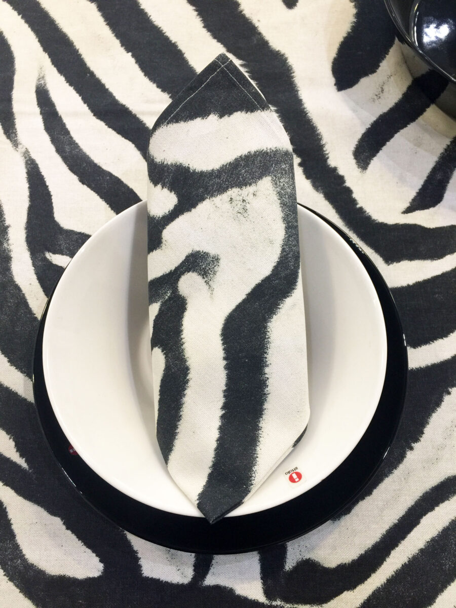 Τραπεζομάντηλο Φαγητού Animal Print