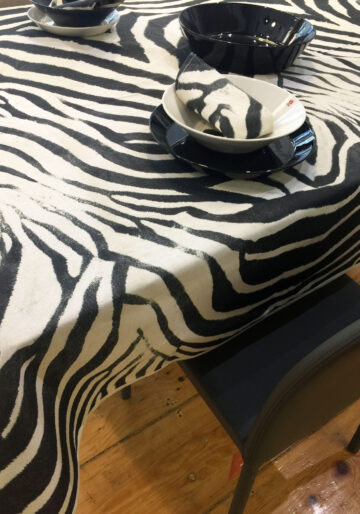 Τραπεζομάντηλο Φαγητού Animal Print