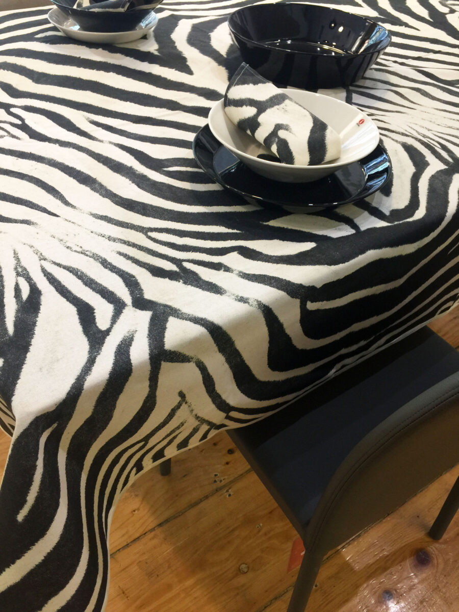 Τραπεζομάντηλο Φαγητού Animal Print
