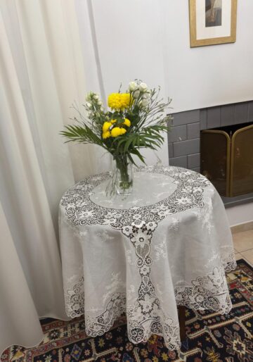 Στρογγυλό Τραπεζομάντηλο από δαντέλα Βρυξελλών