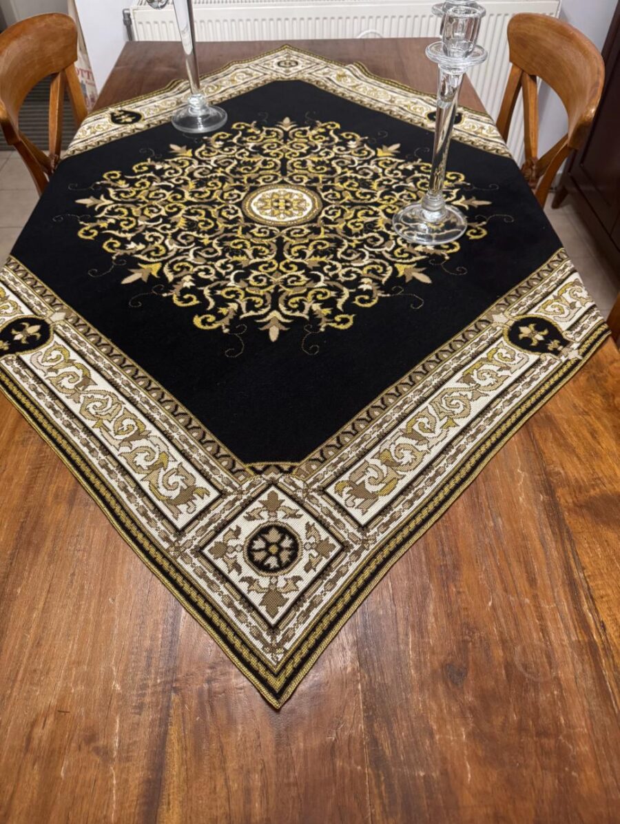 Αριστοκρατορικό Χειροποιήτο Καρέ Σταυροβελονιά