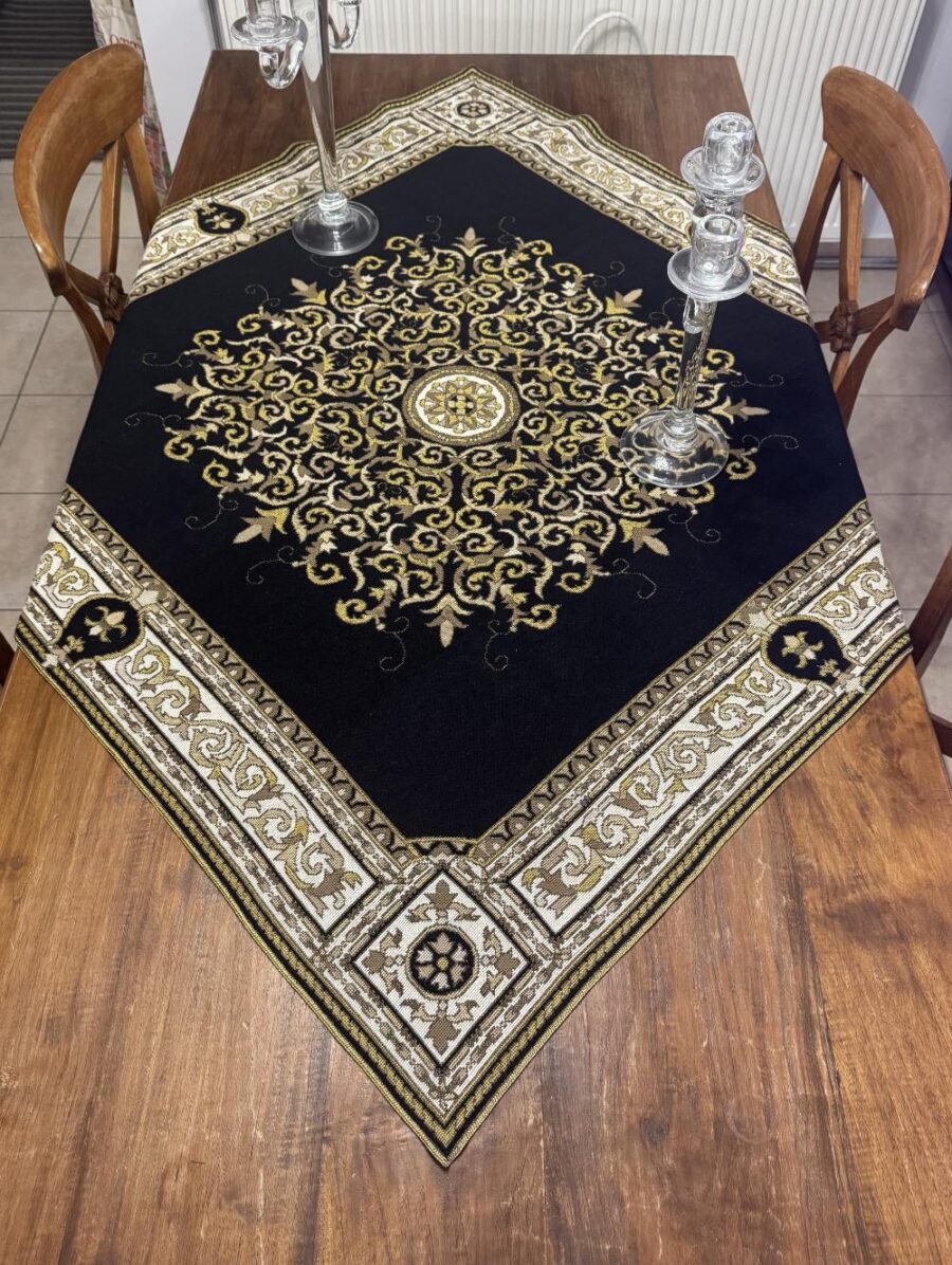 Αριστοκρατορικό Χειροποιήτο Καρέ Σταυροβελονιά